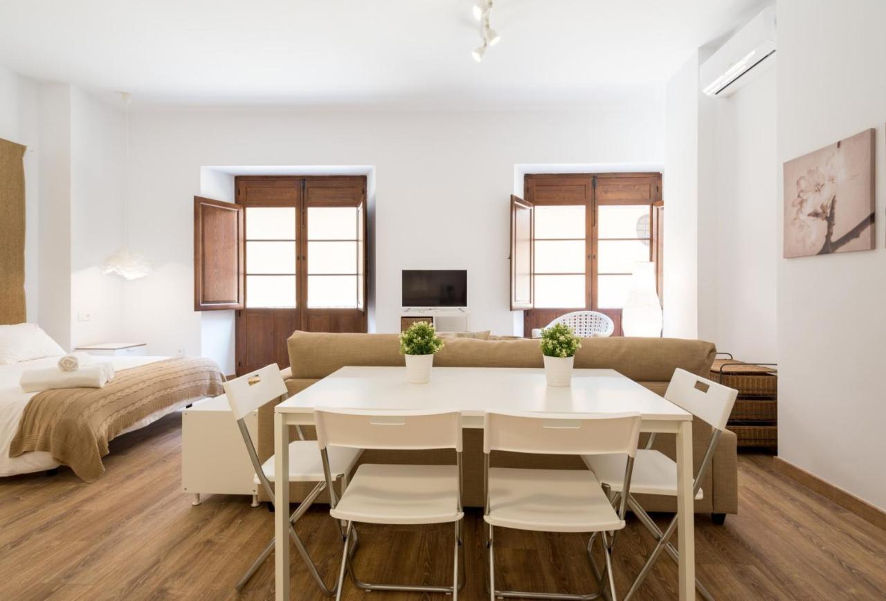 Ferienwohnung Santiago Premium Loft I Málaga Exterior foto