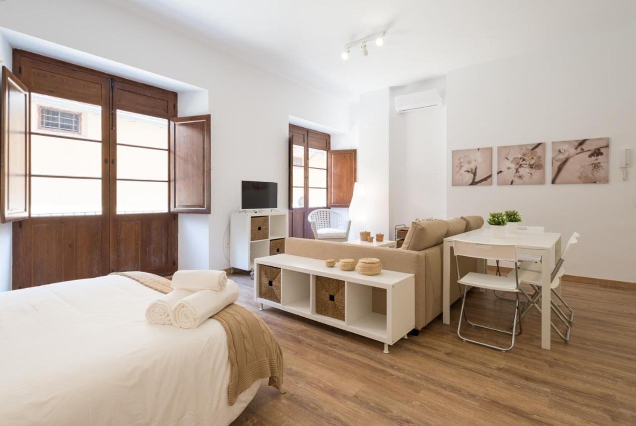 Ferienwohnung Santiago Premium Loft I Málaga Exterior foto